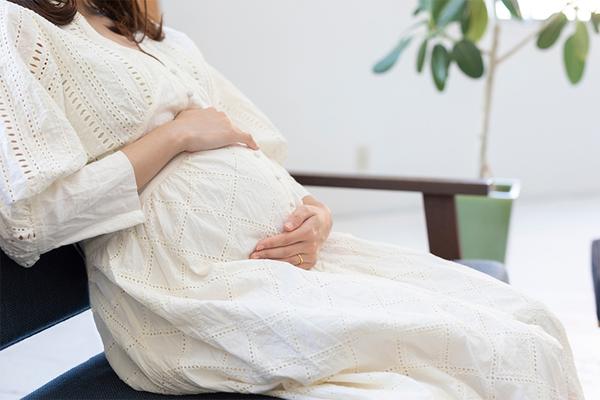 妊娠中は危険？　サイトメガロウイルス感染症の影響とは【産婦人科医監修】
